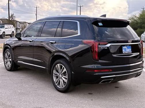 2021 Cadillac XT6 Premium Luxury FWD