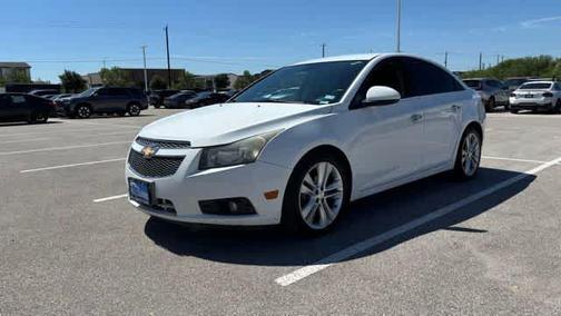 Summit White 2014 Chevrolet Cruze LTZ