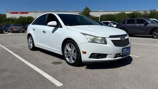 Summit White 2014 Chevrolet Cruze LTZ