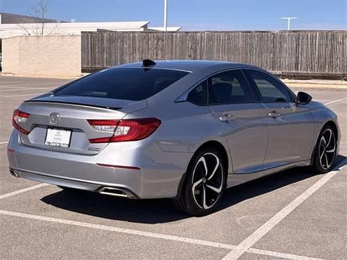 2022 Honda Accord Sport SE