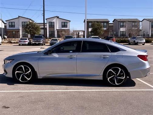 2022 Honda Accord Sport SE