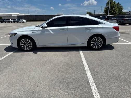 Platinum White Pearl 2020 Honda Accord Hybrid Touring