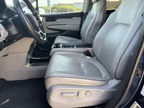 Obsidian Blue Pearl 2022 Honda Odyssey Elite