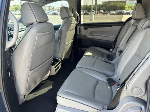 Obsidian Blue Pearl 2022 Honda Odyssey Elite