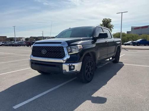 2018 Toyota Tundra SR5