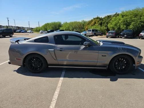 2014 Ford Mustang GT Premium