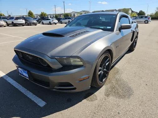 2014 Ford Mustang GT Premium