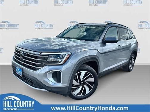 2025 Volkswagen Atlas 2.0T SE