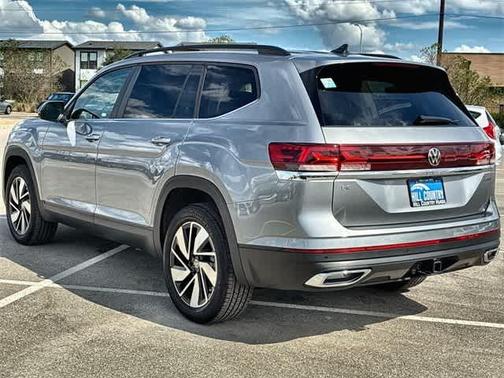 2025 Volkswagen Atlas 2.0T SE