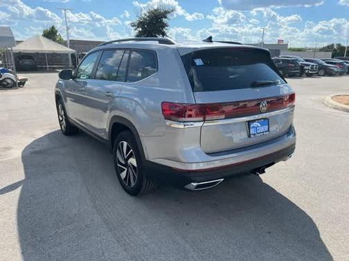 2025 Volkswagen Atlas 2.0T SE