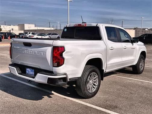 2024 Chevrolet Colorado LT