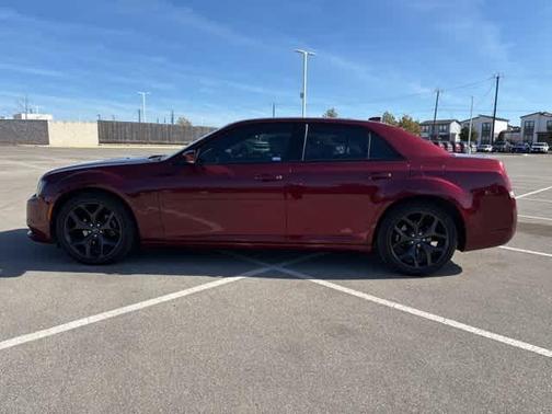 2023 Chrysler 300 S