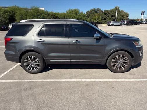 Magnetic Metallic 2017 Ford Explorer Platinum