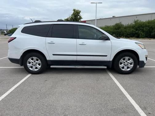 2016 Chevrolet Traverse LS