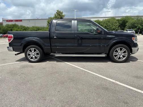 Tuxedo Black Metallic 2014 Ford F-150 Lariat