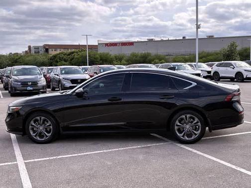 Crystal Black Pearl 2023 Honda Accord EX