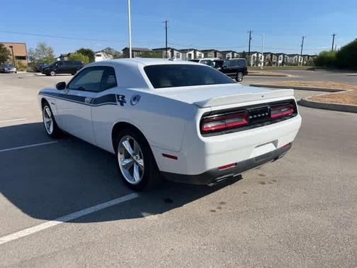 2016 Dodge Challenger R/T Plus