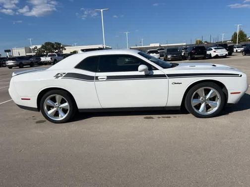 2016 Dodge Challenger R/T Plus