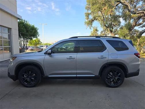 2025 Honda Pilot TOURING+