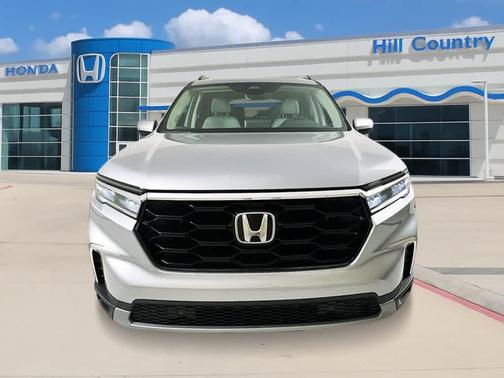 2025 Honda Pilot TOURING+