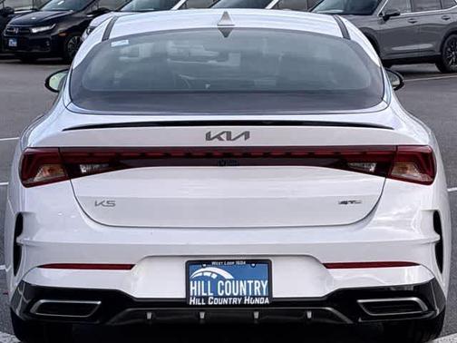 Glacial White Pearl 2024 Kia K5 GT-Line
