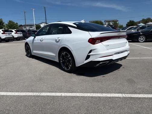Glacial White Pearl 2024 Kia K5 GT-Line