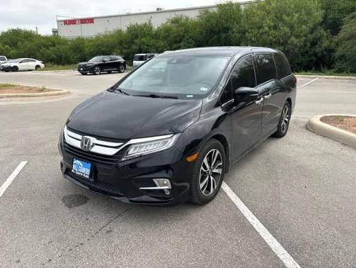 Black 2018 Honda Odyssey Elite