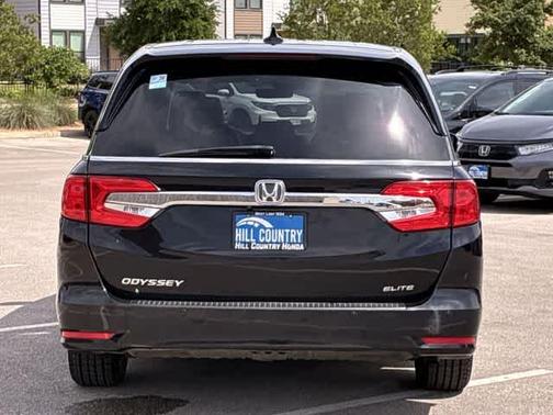 Black 2018 Honda Odyssey Elite