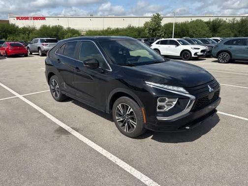 Labrador Black Pearl 2024 Mitsubishi Eclipse Cross SEL