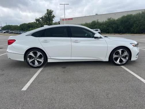 2020 Honda Accord Touring 2.0T