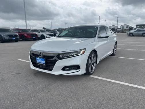 2020 Honda Accord Touring 2.0T
