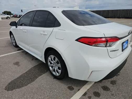 2024 Toyota Corolla Hybrid LE