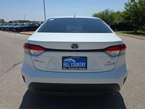 2024 Toyota Corolla Hybrid LE