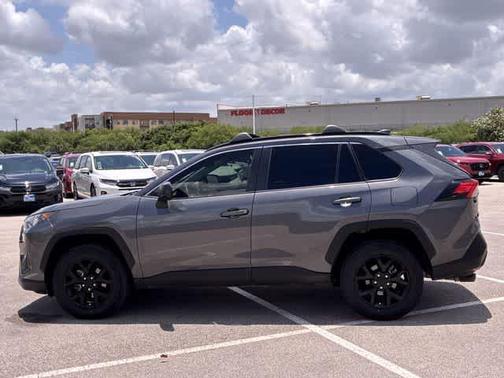 Magnetic Gray Metallic 2021 Toyota RAV4 LE