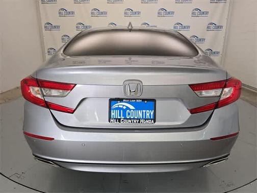 2019 Honda Accord Touring 2.0T