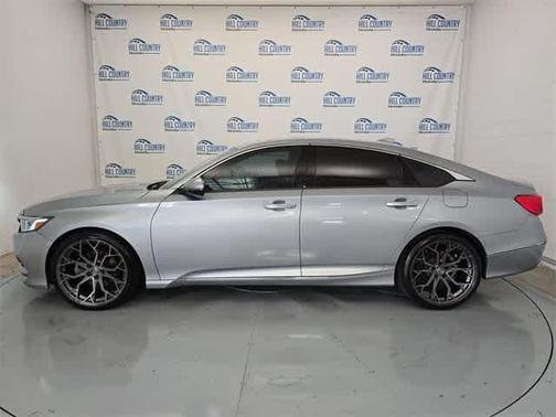 2019 Honda Accord Touring 2.0T