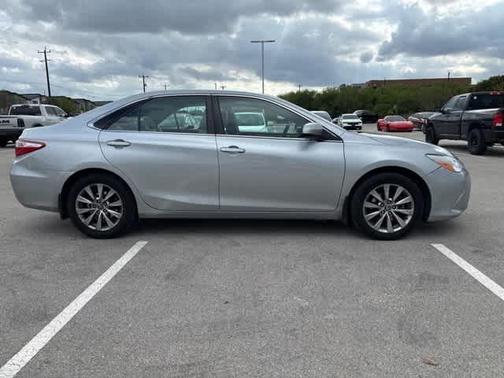 2017 Toyota Camry XLE