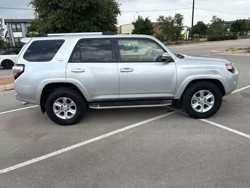 Classic Silver Metallic 2019 Toyota 4Runner SR5 Premium