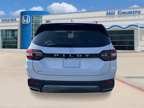 Platinum White Pearl 2026 Honda Pilot EX-L