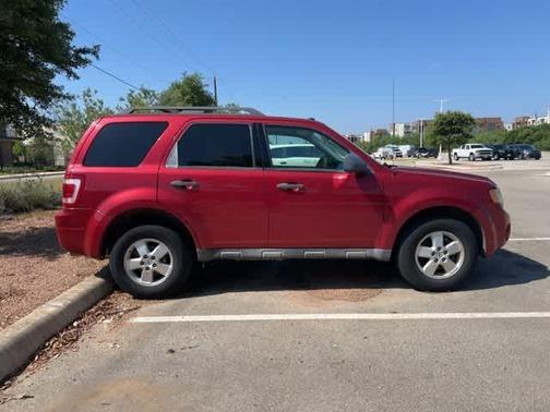 2009 Ford Escape XLT