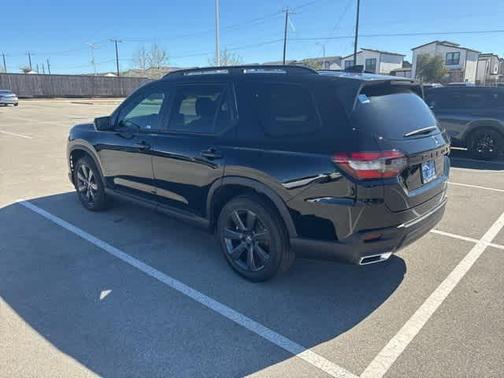 2025 Honda Pilot Sport