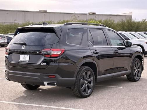 2025 Honda Pilot Sport
