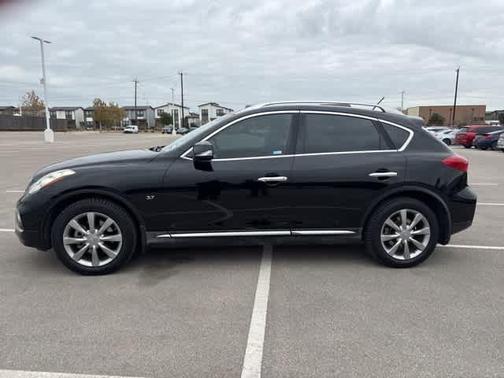 2016 INFINITI QX50 Base