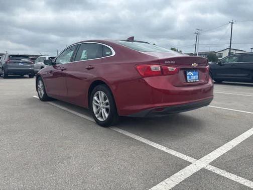 Cajun Red Tintcoat 2018 Chevrolet Malibu LT