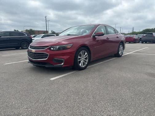 Cajun Red Tintcoat 2018 Chevrolet Malibu LT