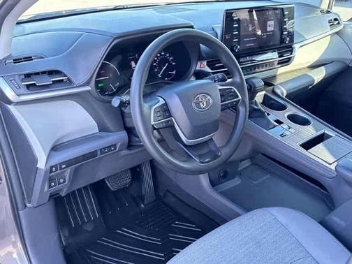 Predawn Gray Mica 2021 Toyota Sienna LE