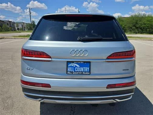 2023 Audi Q7 55 Premium Plus