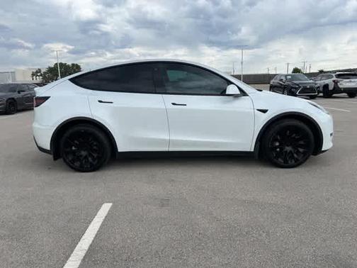 2021 Tesla Model Y Standard Range