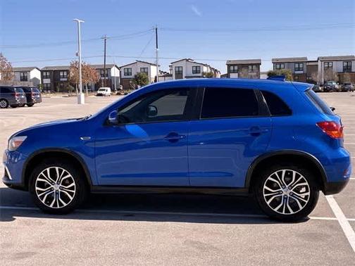 2019 Mitsubishi Outlander Sport ES 2.0