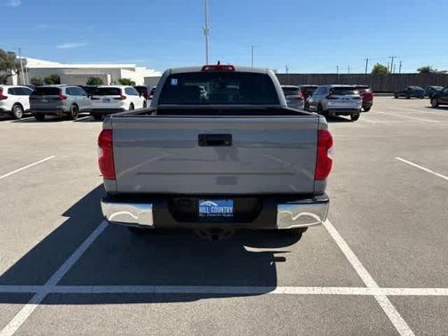 Cement 2020 Toyota Tundra SR5